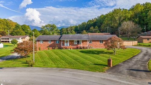 506 Old Stage Road, Erwin, TN, 37650 | Card Image