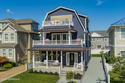 220 15th Avenue, House other with 6 bedrooms, 5 bathrooms and null parking in Belmar NJ | Image 1