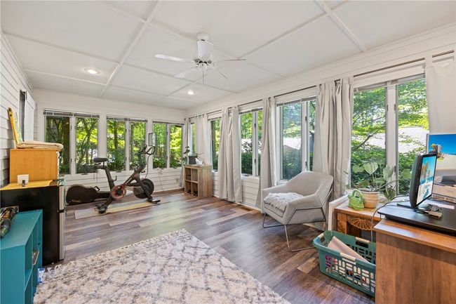Sunroom off Living Room | Image 20