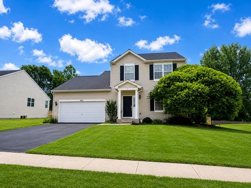 633 Briarcliff Dr, Minooka, IL, 60447-8825 | Card Image