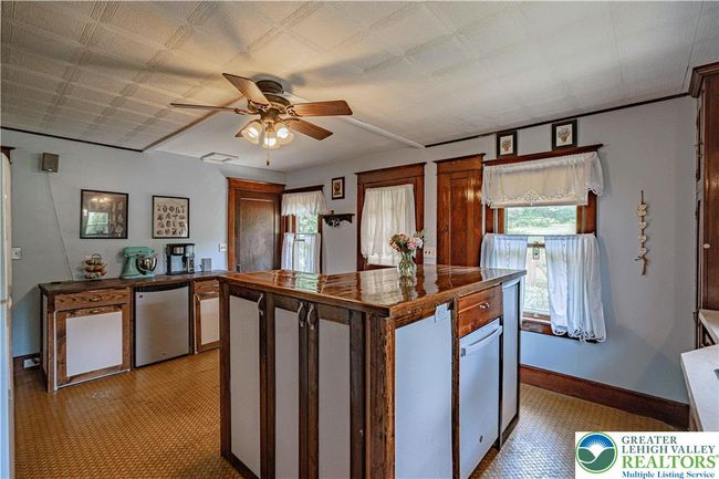636 School Rd, House other with 2 bedrooms, 1 bathrooms and null parking in Nazareth PA | Image 20