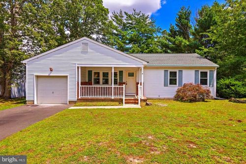 285 Matey Ave, Manahawkin, NJ, 08050-2235 | Card Image