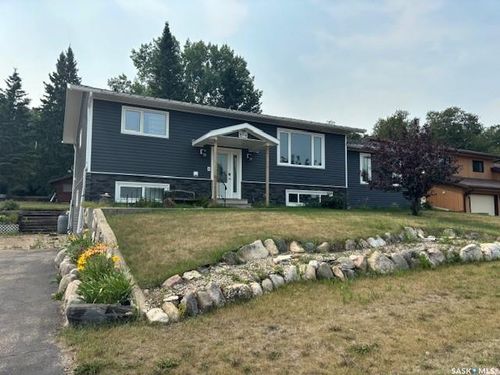 864 Macneil Cres, Sturgis, SK, S0A0L1 | Card Image