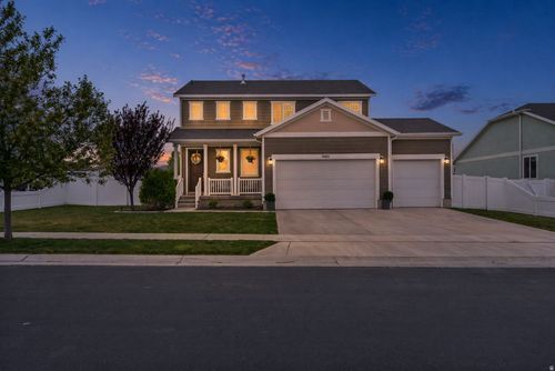 7685 N Timber Country Rd, Eagle Mountain, UT, 84005-4551 | Card Image