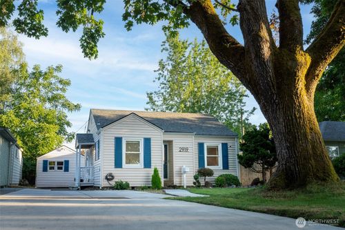 2919 Louisiana St, Longview, WA, 98632-3538 | Card Image