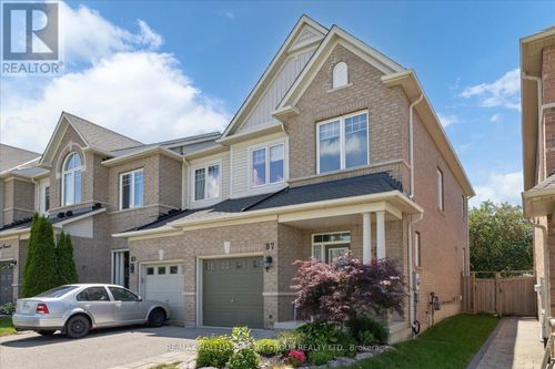 87 Courtland Crescent, East Gwillimbury, ON, L9N0B1 | Card Image