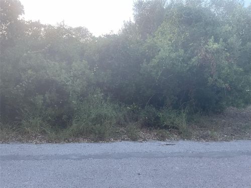 2 S 12th St, Aransas Pass, TX, 78336 | Card Image