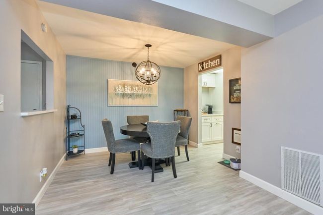 APT-205 - 7621 Tremayne Pl, Condo with 2 bedrooms, 1 bathrooms and null parking in MCLEAN VA | Image 16