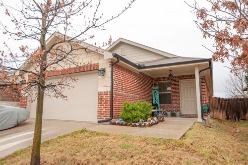 6821 Turtle Stream Dr, Fort Worth, TX, 76179-6701 | Card Image