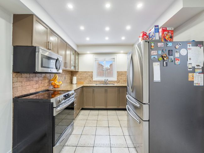 1552 Dellbrook Ave, House other with 5 bedrooms, 4 bathrooms and 4 parking in Pickering ON | Image 11