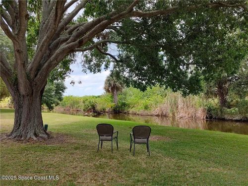 451 Papaya Cir, Sebastian, FL, 32976-6852 | Card Image