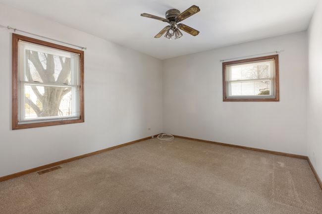 1141 Hartford Ln, House other with 5 bedrooms, 3 bathrooms and 2 parking in Elk Grove Village IL | Image 17