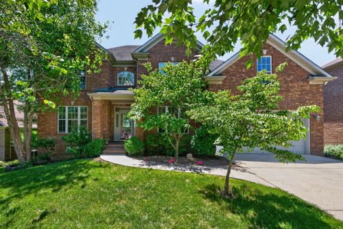 2228 Barnwell Ln, Lexington, KY, 40513-1245 | Card Image