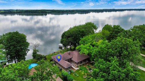 W9863 Dunn Road, FOX LAKE, WI, 53933 | Card Image