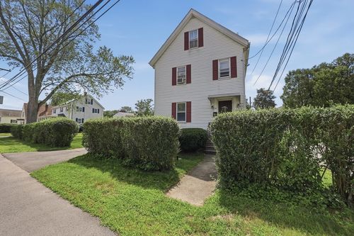 9 Arlington St, Woburn, MA, 01801-5743 | Card Image