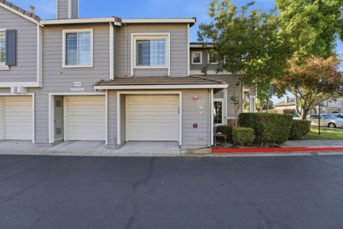 5501 Cosmos Cmn, Fremont, CA, 94538-5245 | Card Image