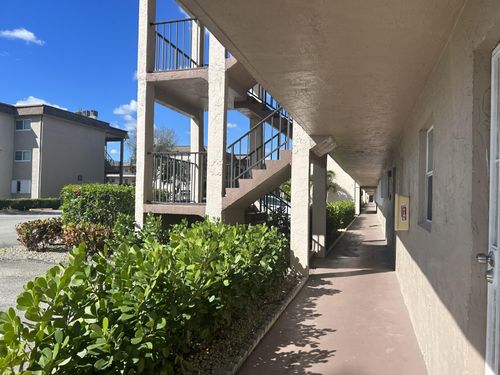 101-729 Lori Dr, Palm Springs, FL, 33461-1292 | Card Image