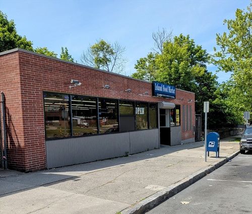 26-24-26 Fort Pleasant Ave, Springfield, MA, 01108-1502 | Card Image