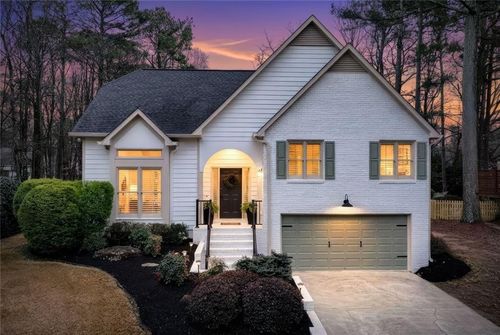 1081 Pine Grove Dr, Alpharetta, GA, 30009-2367 | Card Image