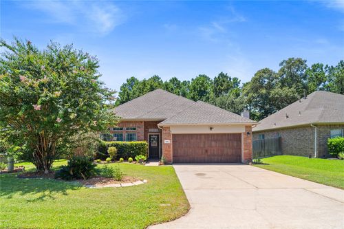 940 Fife Dr, Conroe, TX, 77301-4138 | Card Image