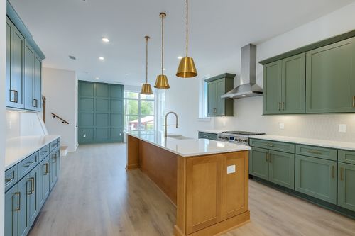 c-110 Myrtle St, Nashville, TN, 37206 | Card Image