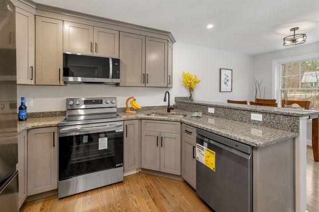 END - 9-A Mustang Dr, Condo with 3 bedrooms, 3 bathrooms and null parking in Litchfield NH | Image 23