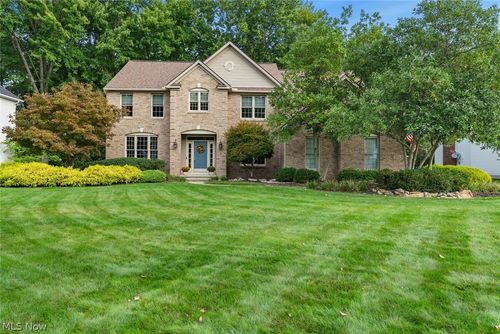 35982 Falcon Crest Ave, Avon, OH, 44011-1881 | Card Image