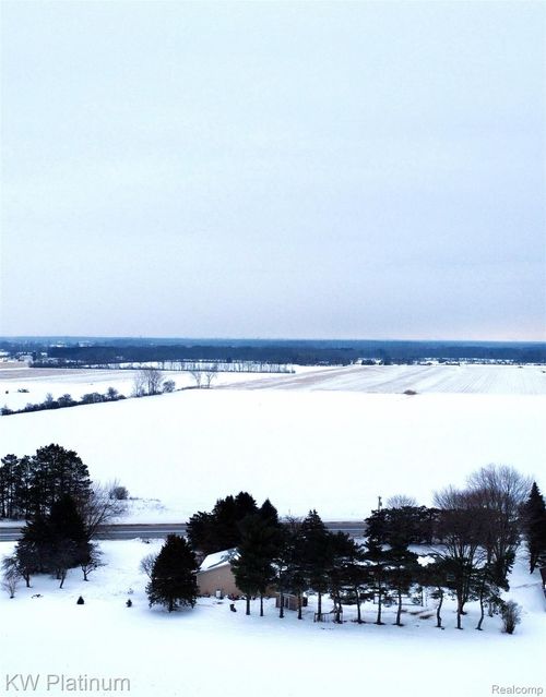 75205 Memphis Ridge Rd Road, Richmond Township, MI, 48062 | Card Image