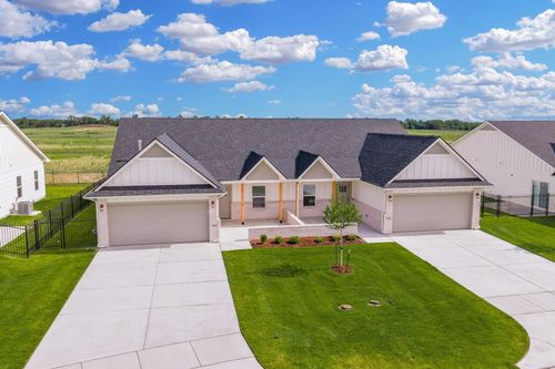 2144 E Elk Ridge Ave, Goddard, KS, 67052 | Card Image