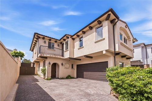 1918 Harriman Lane, Redondo Beach, CA, 90278 | Card Image