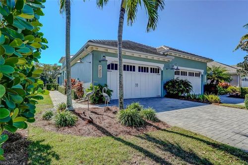 7202 Dominica Dr, Naples, FL, 34113-8228 | Card Image