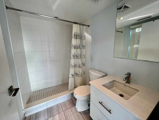 909E - 555 Wilson Ave, Condo with 2 bedrooms, 2 bathrooms and 1 parking in North York ON | Image 11