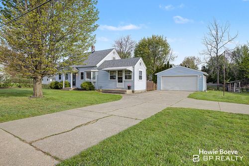 2225 Baldwin St, Jenison, MI, 49428-8746 | Card Image