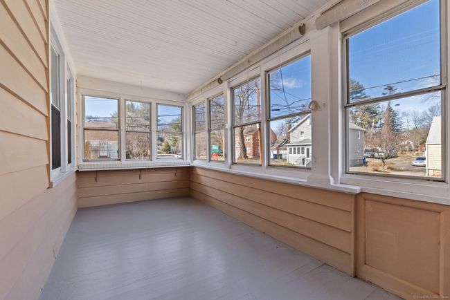 73 Allen St, Home with 2 bedrooms, 1 bathrooms and null parking in Windsor CT | Image 20