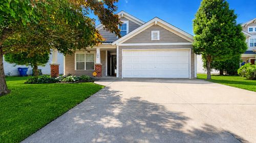 306 Stewart Springs Dr, Smyrna, TN, 37167-7707 | Card Image