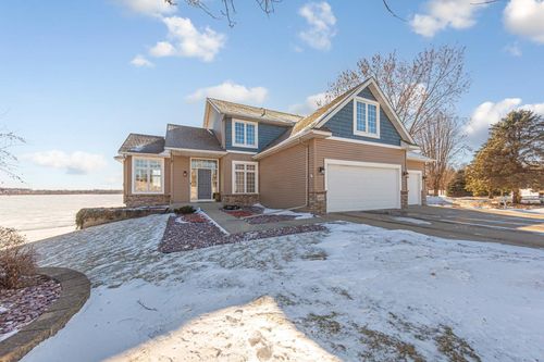 4090 Wells Lake Ct, Faribault, MN, 55021-7866 | Card Image
