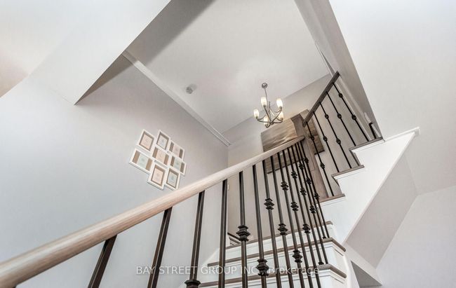 4238 Thomas Alton Blvd, House attached with 3 bedrooms, 4 bathrooms and 2 parking in Burlington ON | Image 24