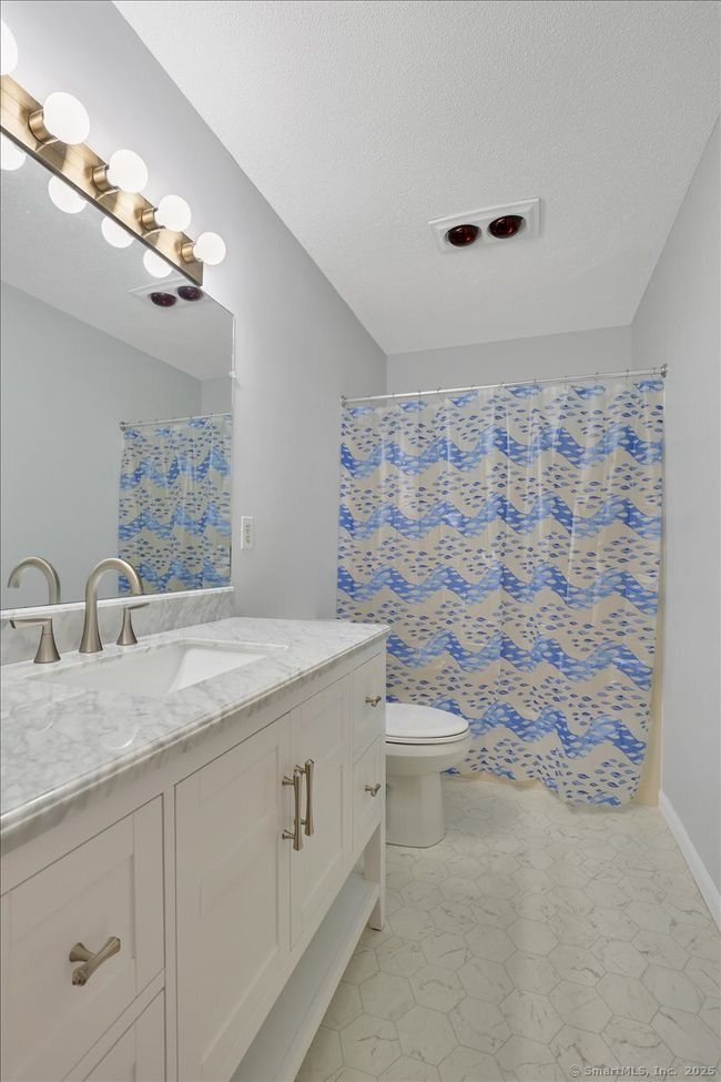APT-61 - 489 Wolcott St, Condo with 2 bedrooms, 2 bathrooms and null parking in Bristol CT | Image 10