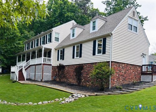 700 Dove Path Ln, South Chesterfield, VA, 23834-5847 | Card Image