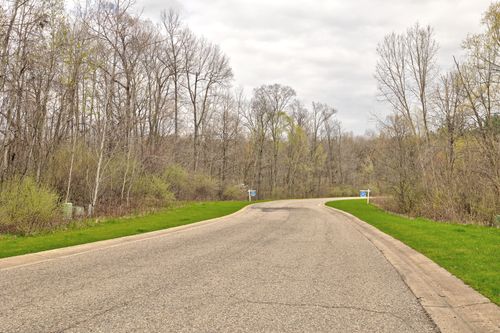503 Bluebird Trl, Ortonville, MI, 48462-8481 | Card Image