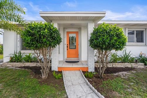 1428 N M St, Lake Worth Beach, FL, 33460-1934 | Card Image