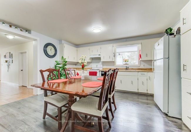 27 Station St, House other with 3 bedrooms, 2 bathrooms and 1 parking in Tavistock ON | Image 23