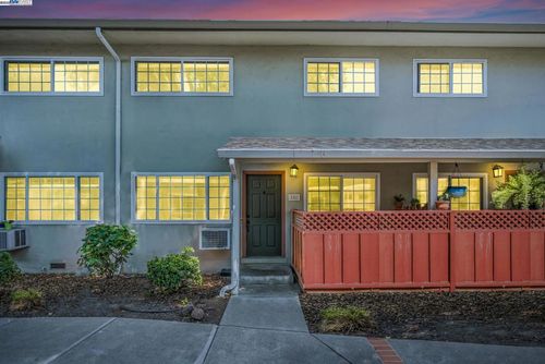 apt-5-680 Fargo Ave, San Leandro, CA, 94579-2146 | Card Image