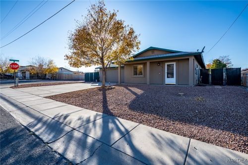 3275 N Cypress Street, Kingman, AZ, 86401 | Card Image