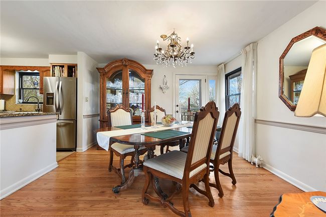 1609 Zeuger St, House other with 3 bedrooms, 3 bathrooms and 2 parking in Glenshaw PA | Image 8