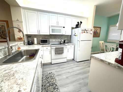 apt-409-7775 Yardley Dr, Tamarac, FL, 33321-0854 | Card Image