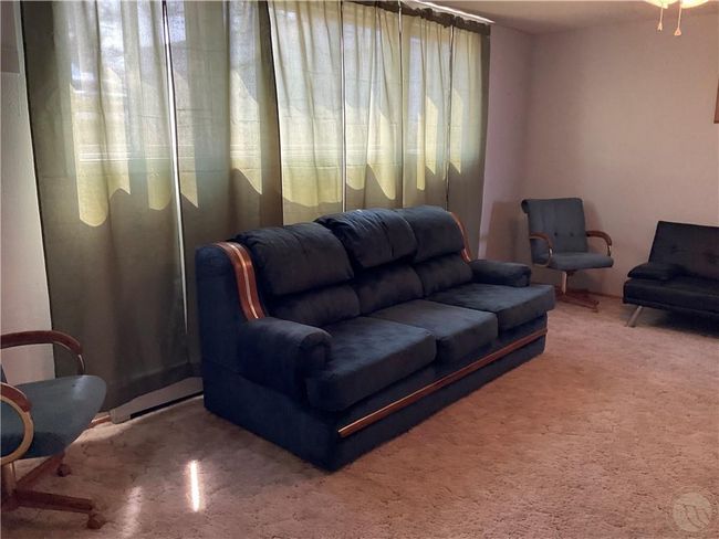702 Kramer St, House other with 4 bedrooms, 2 bathrooms and null parking in Jordan MT | Image 11