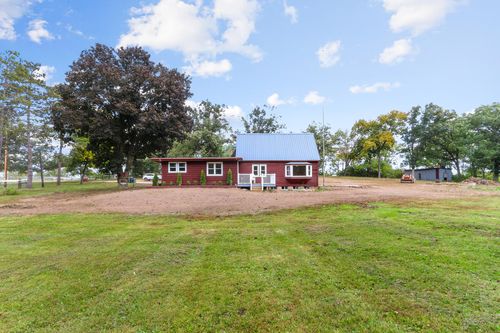 12501 400th Ave, Twin Lakes, WI, 53181-8809 | Card Image