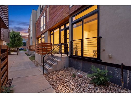 2733 W 21st Ave, Denver, CO, 80211-5104 | Card Image
