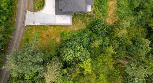 557 Whitecap Rd, Bellingham, WA, 98229-8911 | Card Image